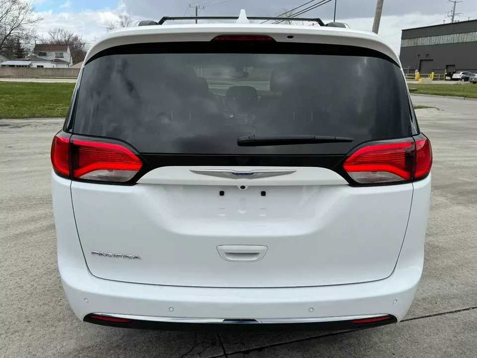 2019 Chrysler Pacifica Touring