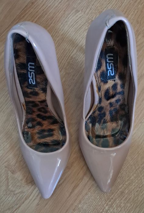 Sapatos femininos salto agulha