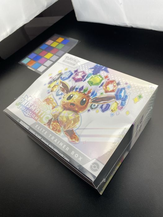 Pokemon Prismatic Evolutions ETB Elite Trainer Box Sealed