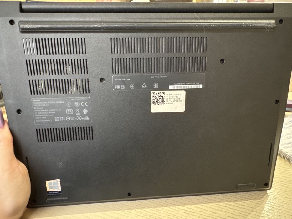 Ноутбук Lenovo E 490 (б/у) + SSD  HDD 1Tb и 32 оперативки