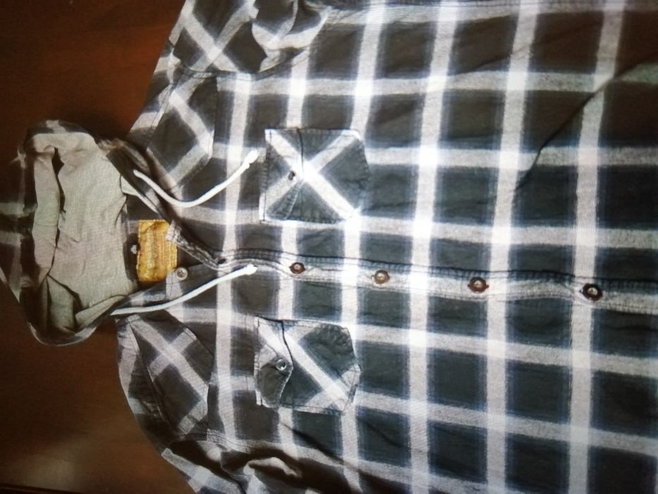 Koszula z kapturem. M