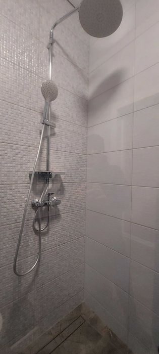 Продається трикімнатна квартира " СТАЛІНКА " в центрі м.Васильків