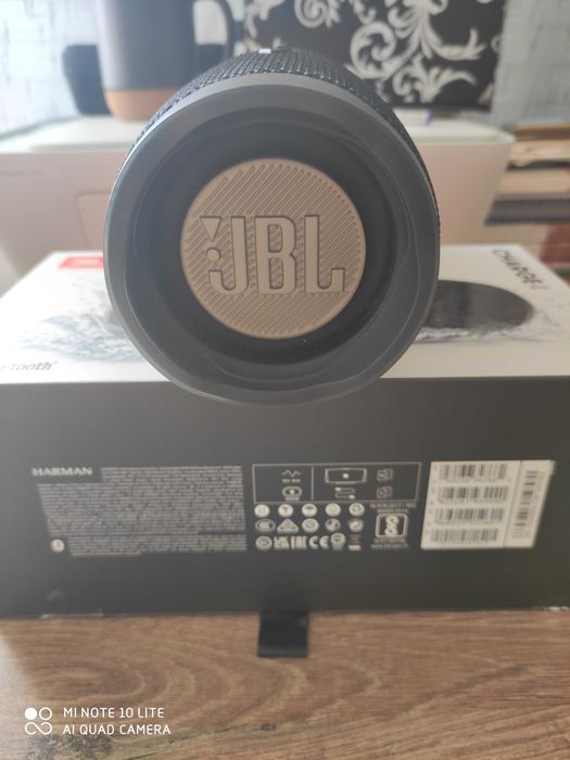 JBL CHARGE 4 - bluetooth