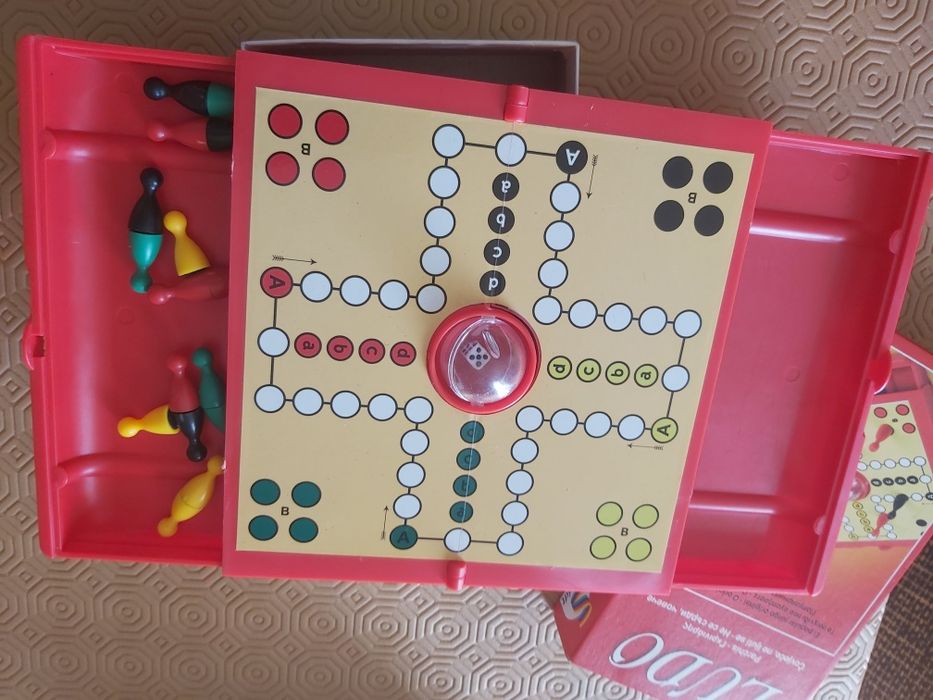 Ludo Magnético jogo tabuleiro