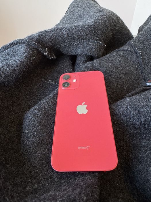 Iphone 12 mini red