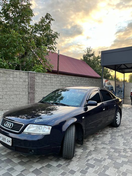 Audi а6с5 2.4 бензін
