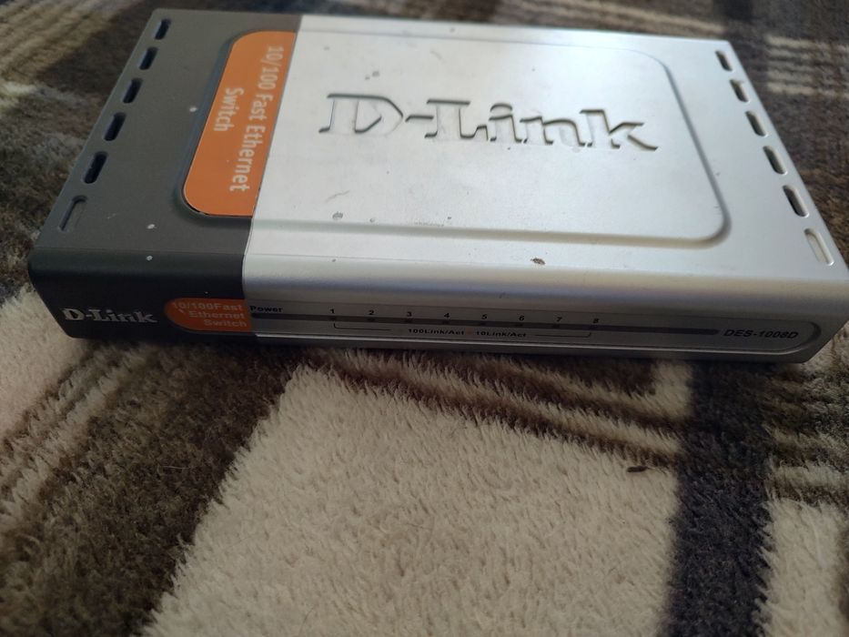 Плата видеозахвата DS-4004HC, Свитчь D-link Des-1008D