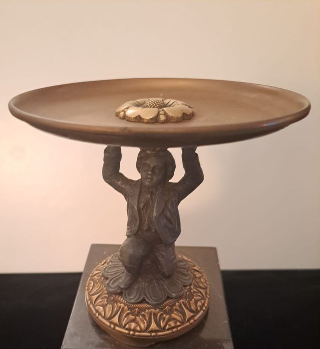 Pequena bilheteira porta cartões antigo