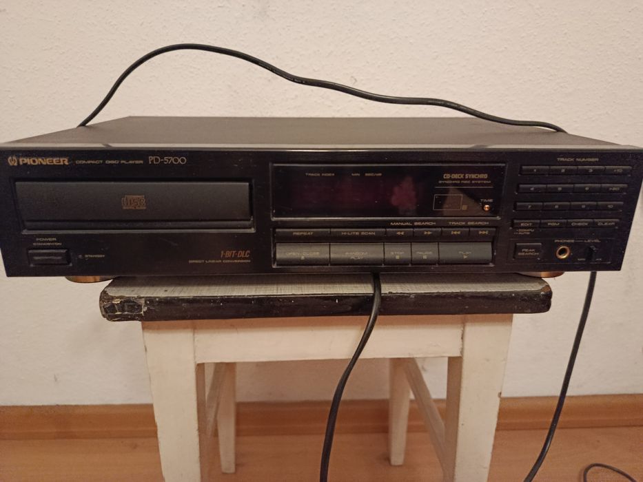 CD Pionieer PD-5700