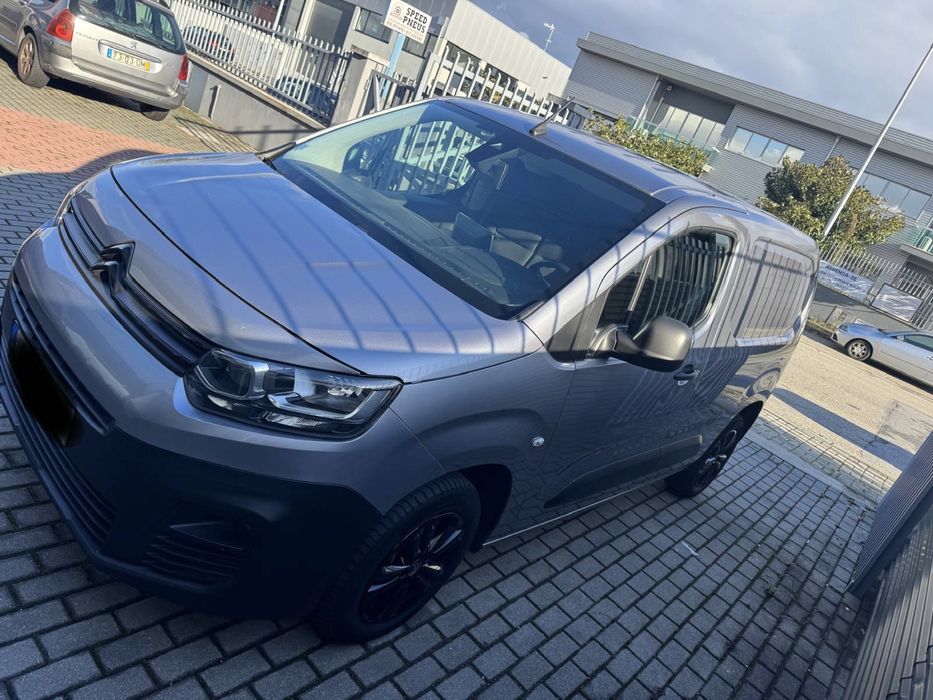 Citroen berlingo Cx auto jan/2021