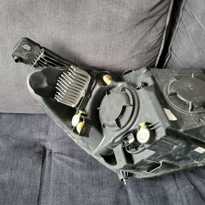 Lampa ford focus  mk 4 Lewa 2019 rok