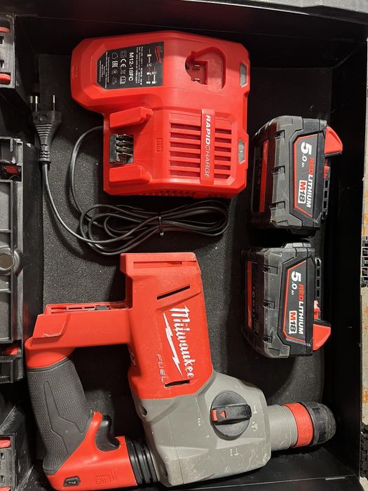 Перфоратор Milwaukee CHX M18