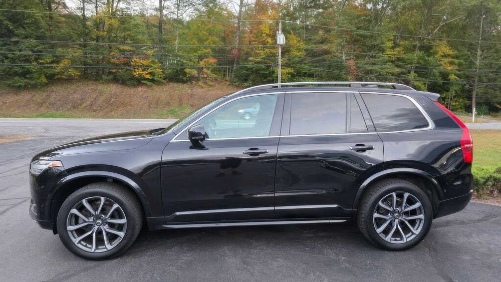 Volvo XC90 T6 Momentum      2019