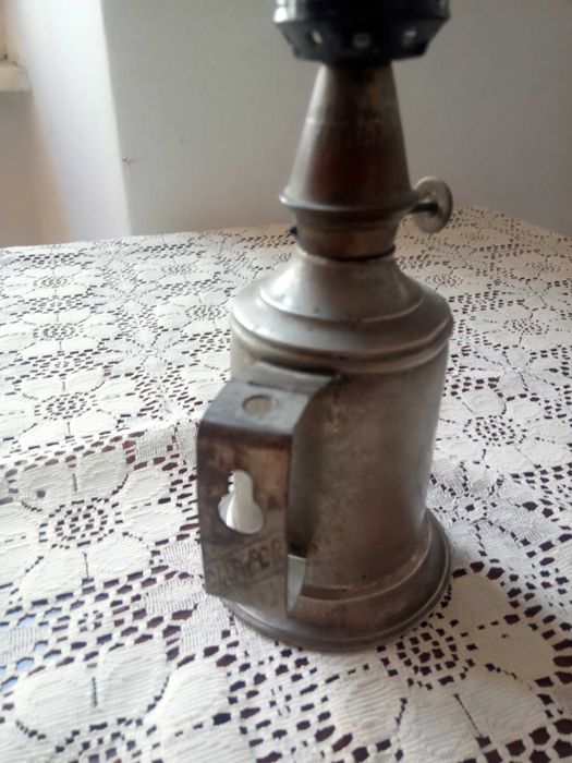 Stara lampa francuska