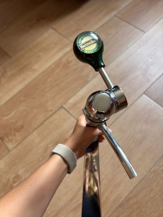 Torneira de Cerveja Heineken / Beer Tap Cromada para Máquina de Pressão