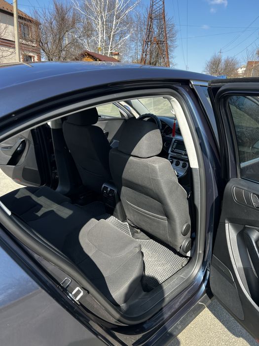 Volkswagen Passat 2008