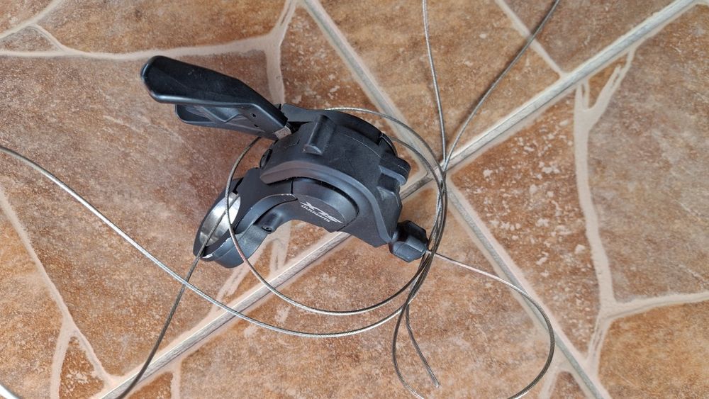 Манетка,перемикач швидкостей