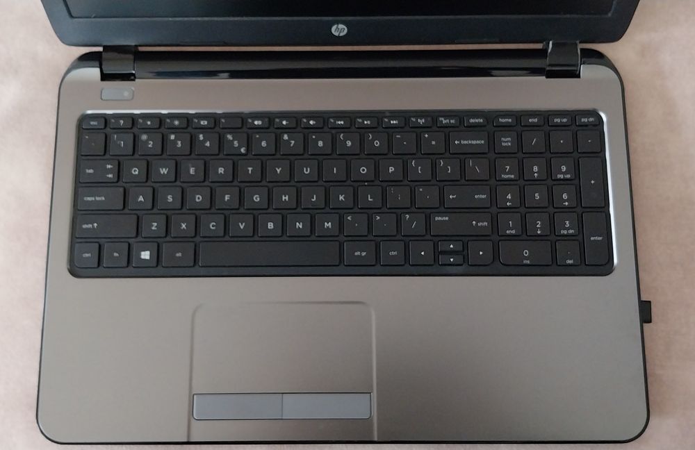Laptop 255 G3, AMD A4, 4GB RAM, 500GB, Windows 10,  DVD
