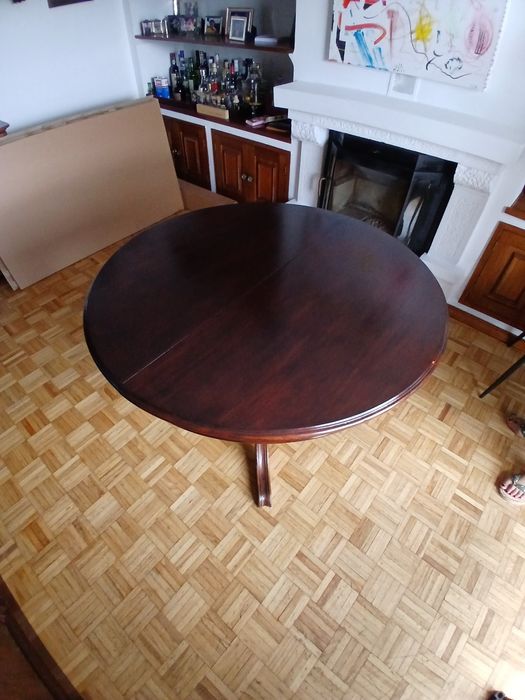 Mesa de sala jantar