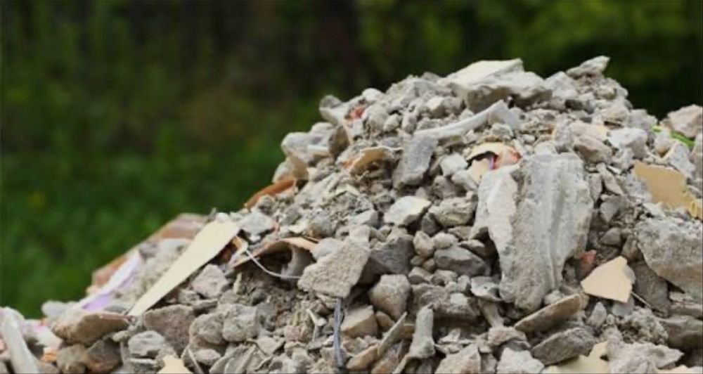 Ofereco entulho de obra grátis