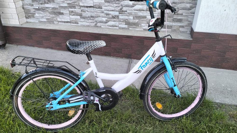 Велосипед для дівчинки