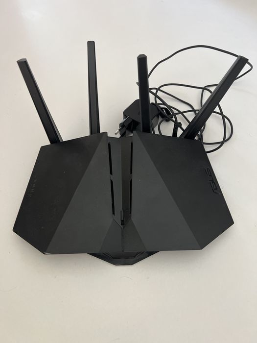 Asus ax82u - sprawny i mocny