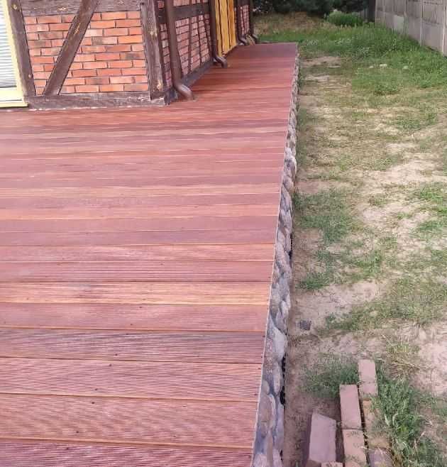 Taras z desek kompozytowych