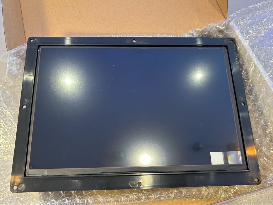 Ramki do zdjec Monitory na HDMI z usb Auto start reklamowy Polecam