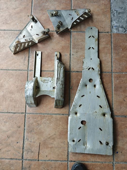 Proteçoes inferiores raptor 700