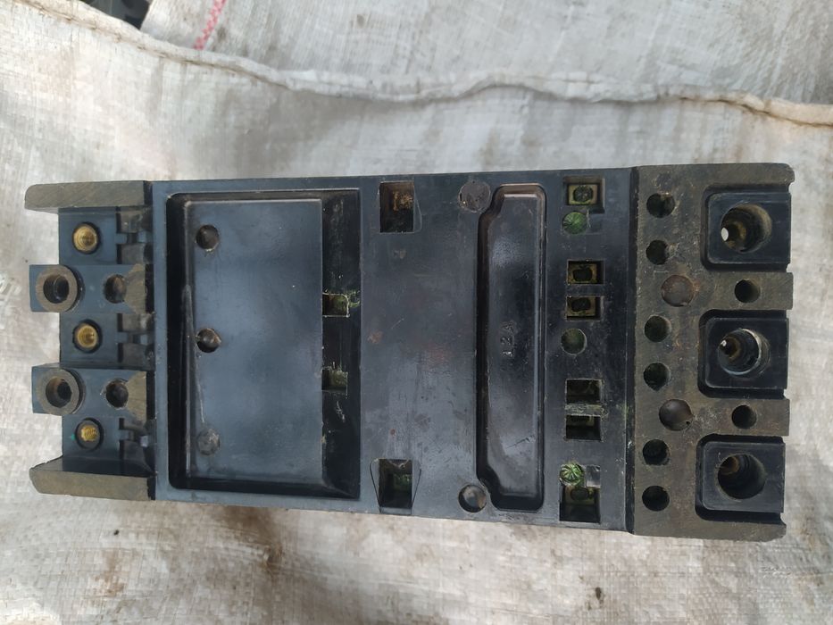 Пускатель ПМЛ 4 /63А автомат рубильник А3114y
