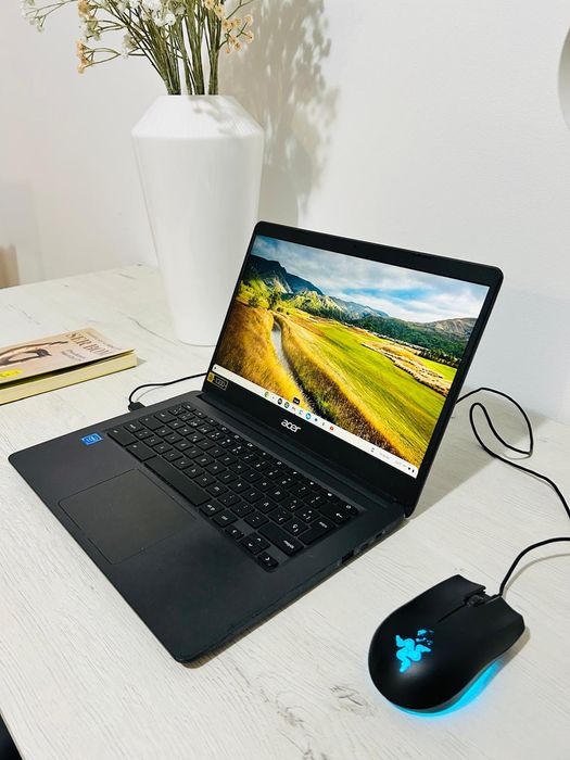 Portátil Acer Excelente Estado