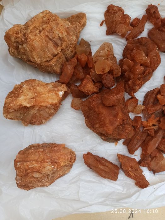 Minerały, skamieliny