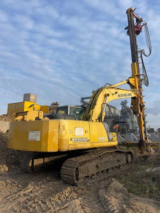 Sprzedam koparka gąsienicowa New Holland E265B 2017 r.