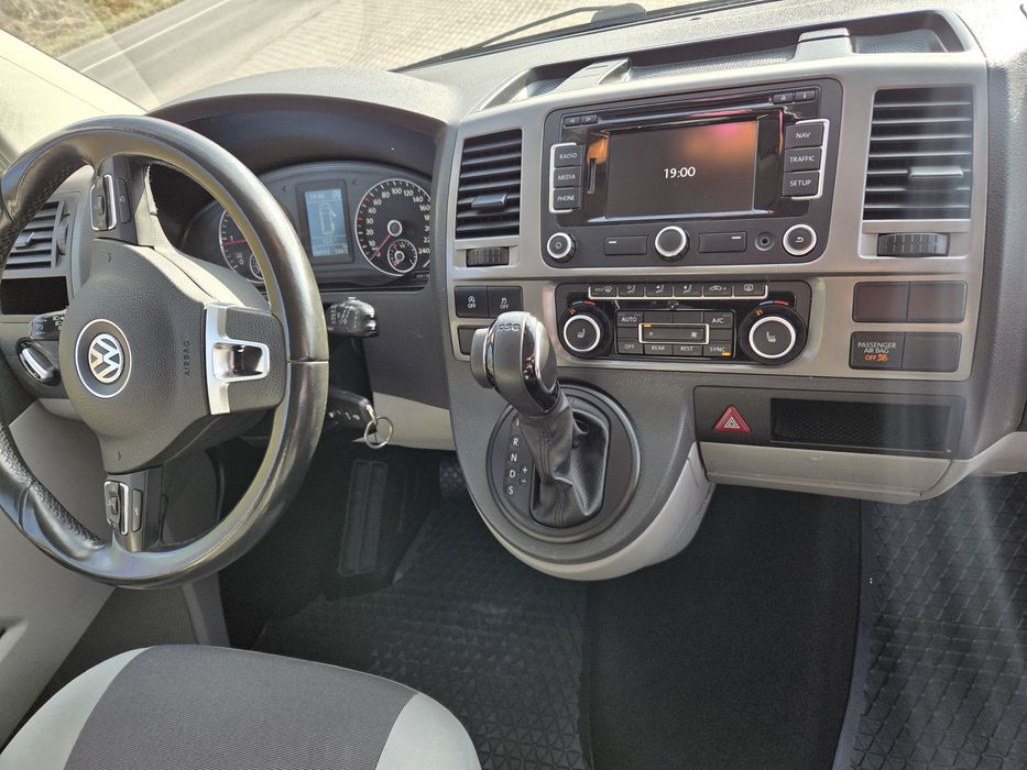 Volkswagen T5 Caravelle Автомат  Волксваген Т5 Каравела Пасажир 8 місц
