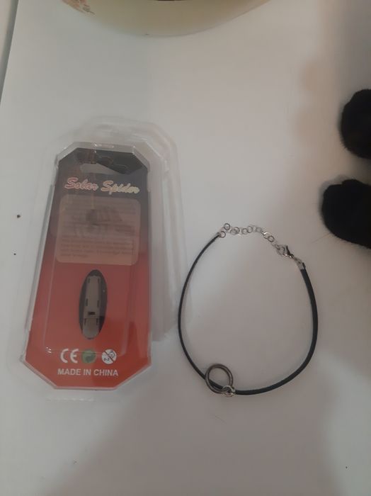 Іграшка для котика, собачки і делікатний ошийник