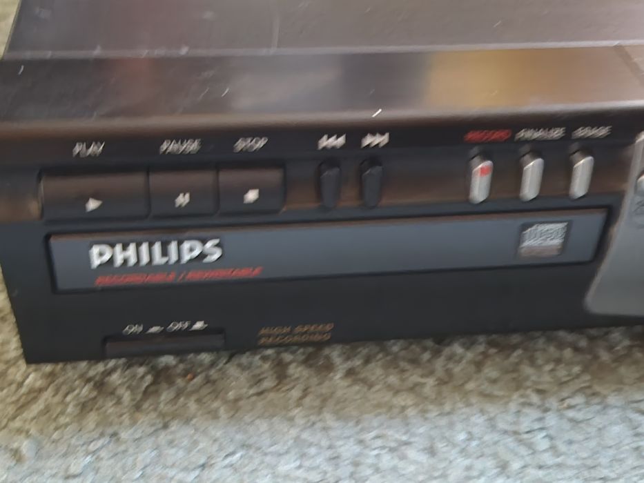 Nagrywarka CD Philips CDR 765