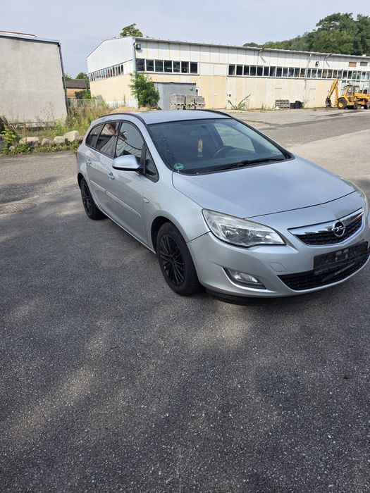 Opel Astra j 1.3