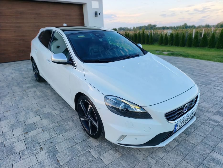 Volvo V40 Volvo V40 1.6t R-Desing Panorama xenon