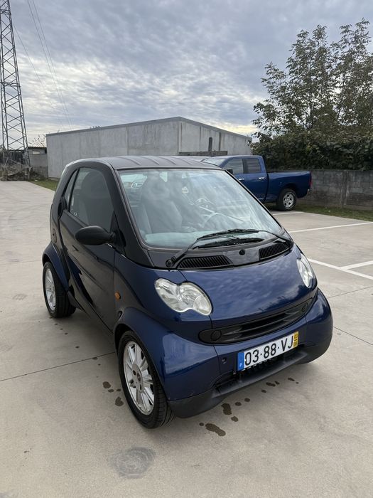 SMART     FOR      TWO