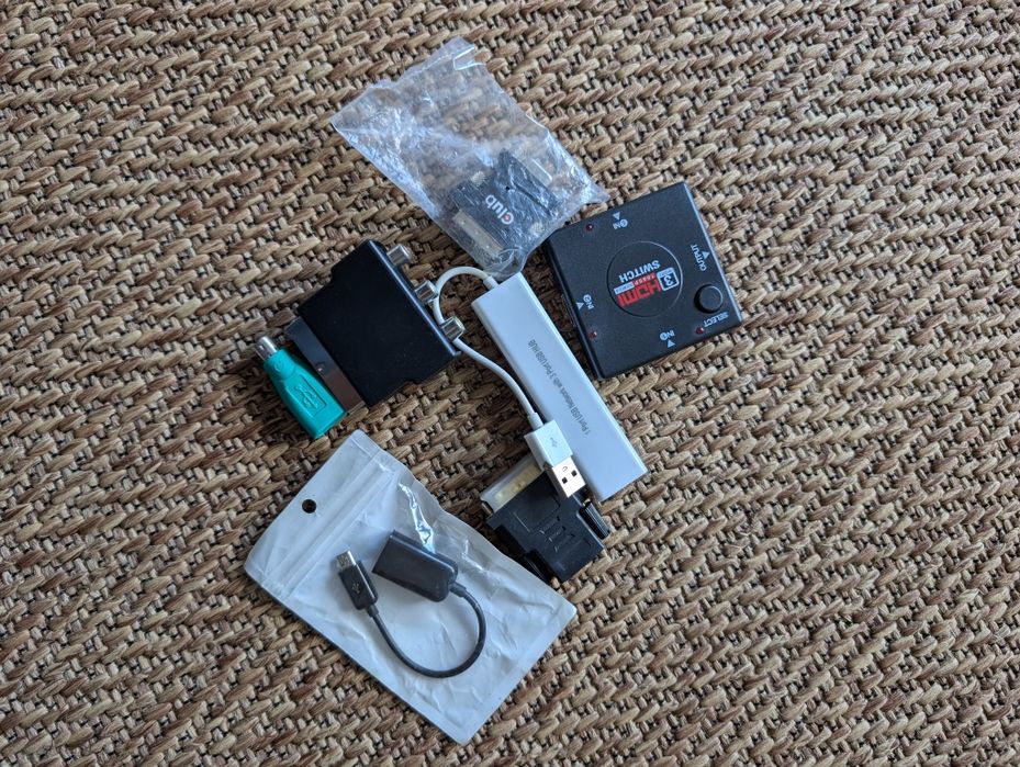 Cabos e adaptadores