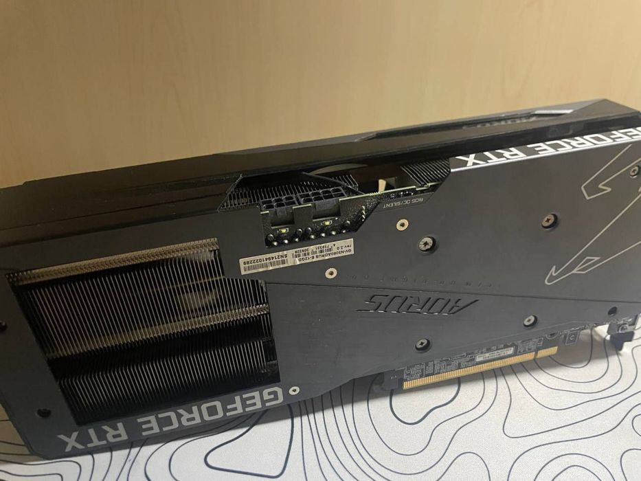 Gigabyte RTX 3060 12GB — Идеальное состояние, очень холодная!