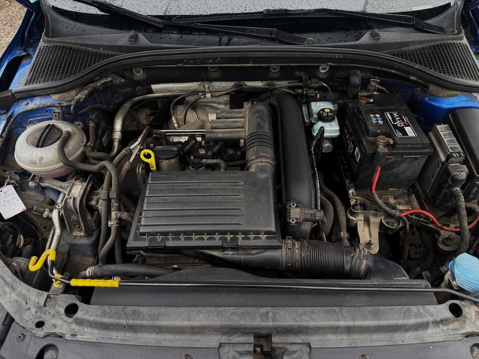 Piekna Niebieska/ Salon PL / Skoda Octavia/ 2015r. / na pasku 1.4 TSI 140KM EA211 / 6biegów / Klimatronik