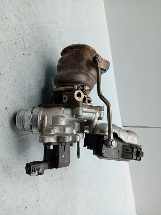 Turbo / compressor NISSAN Micra V (K14)