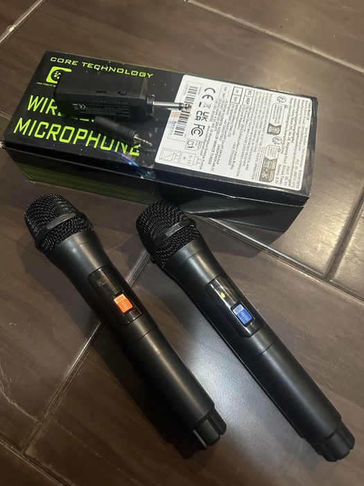 Мікрофони для караоке нові