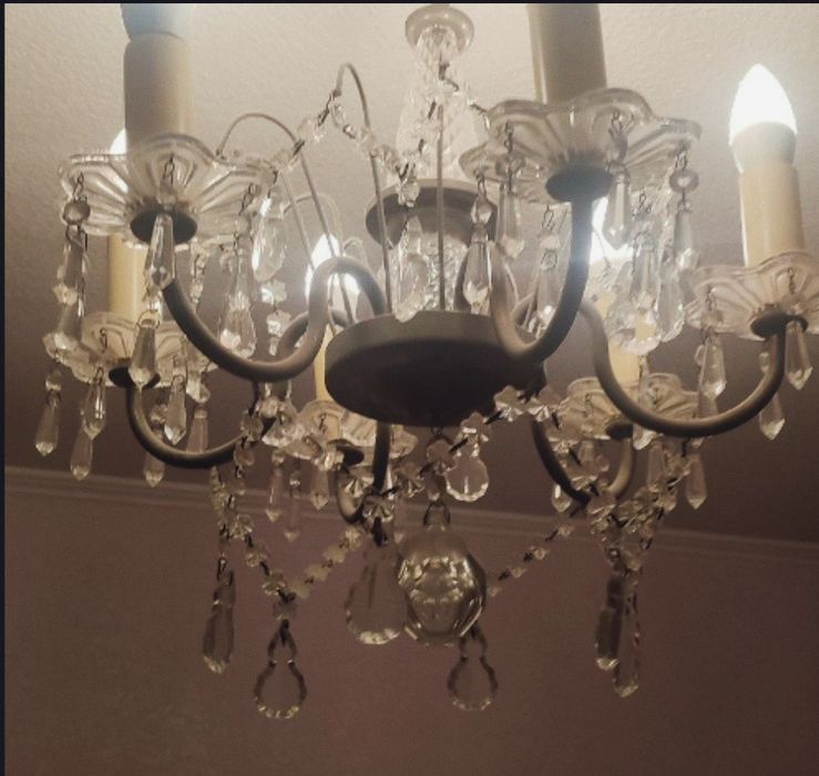 Люстра вінтажна на 6 плафонів 900 грн.