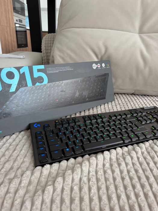 Logitech G915 RGB Wireless — преміальна механічна клавіатура