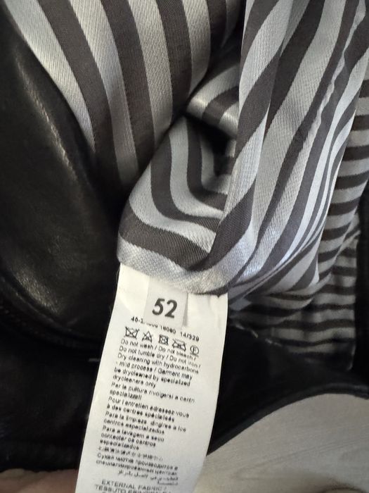 Шкіряна куртка Trussardi