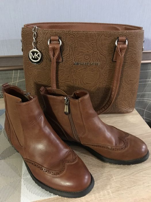 Ботинки .Разная обувь.