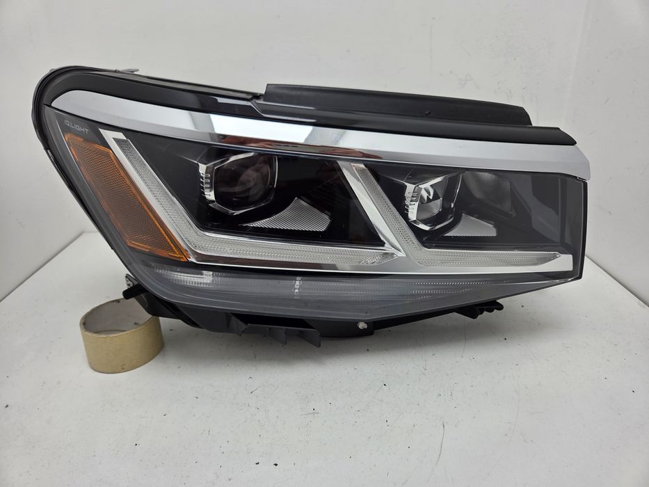 Фара права VW Atlas 2020-2023 Full Led Adaptive USA