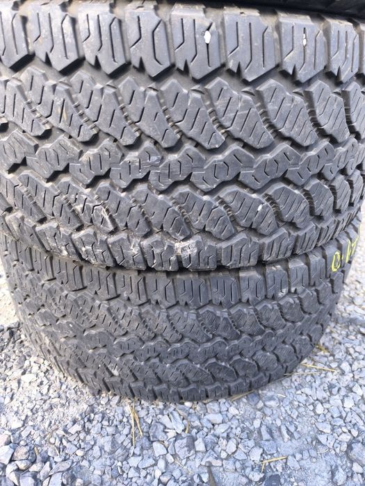"Opony General GrabberbAT 275/45/20 KOMPLET